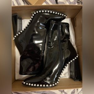 Steve Madden edita boots!!